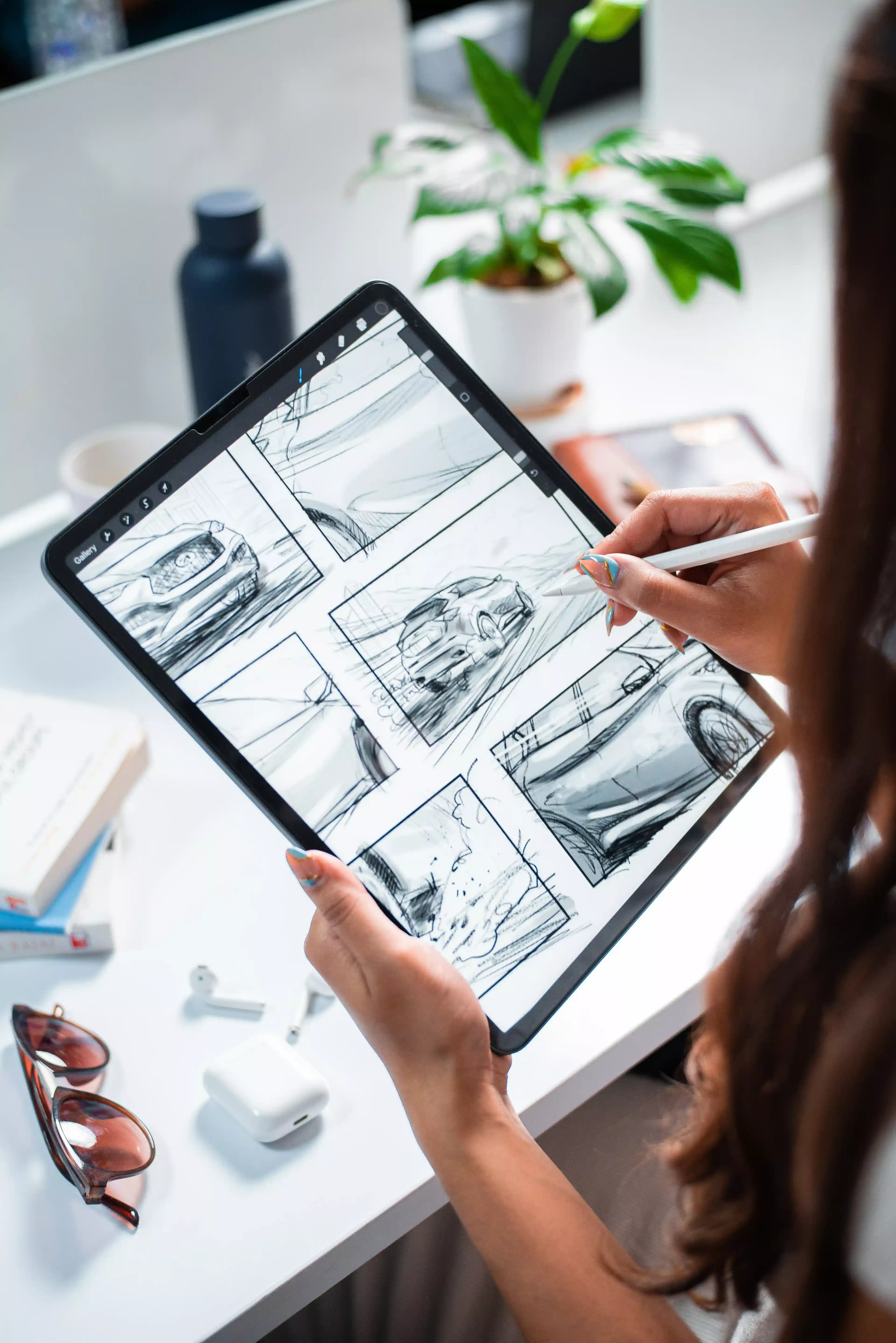 Brand Identity &
Logo Design